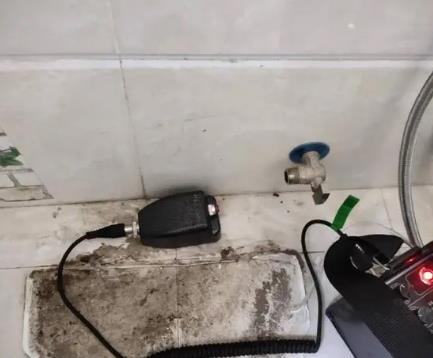 永州市屋顶漏水维修公司分享下卫生间漏水的危害及解决方法